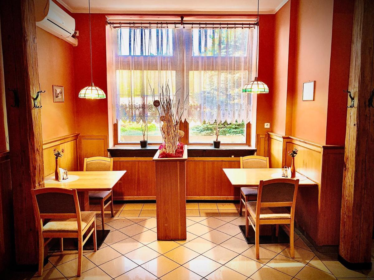 Hotel Macocha Blansko Luaran gambar