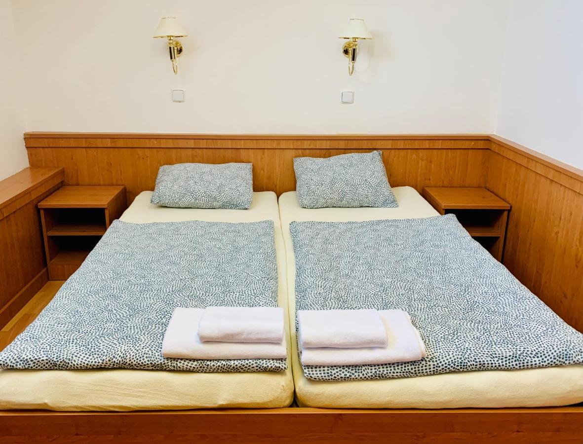 Hotel Macocha Blansko Luaran gambar